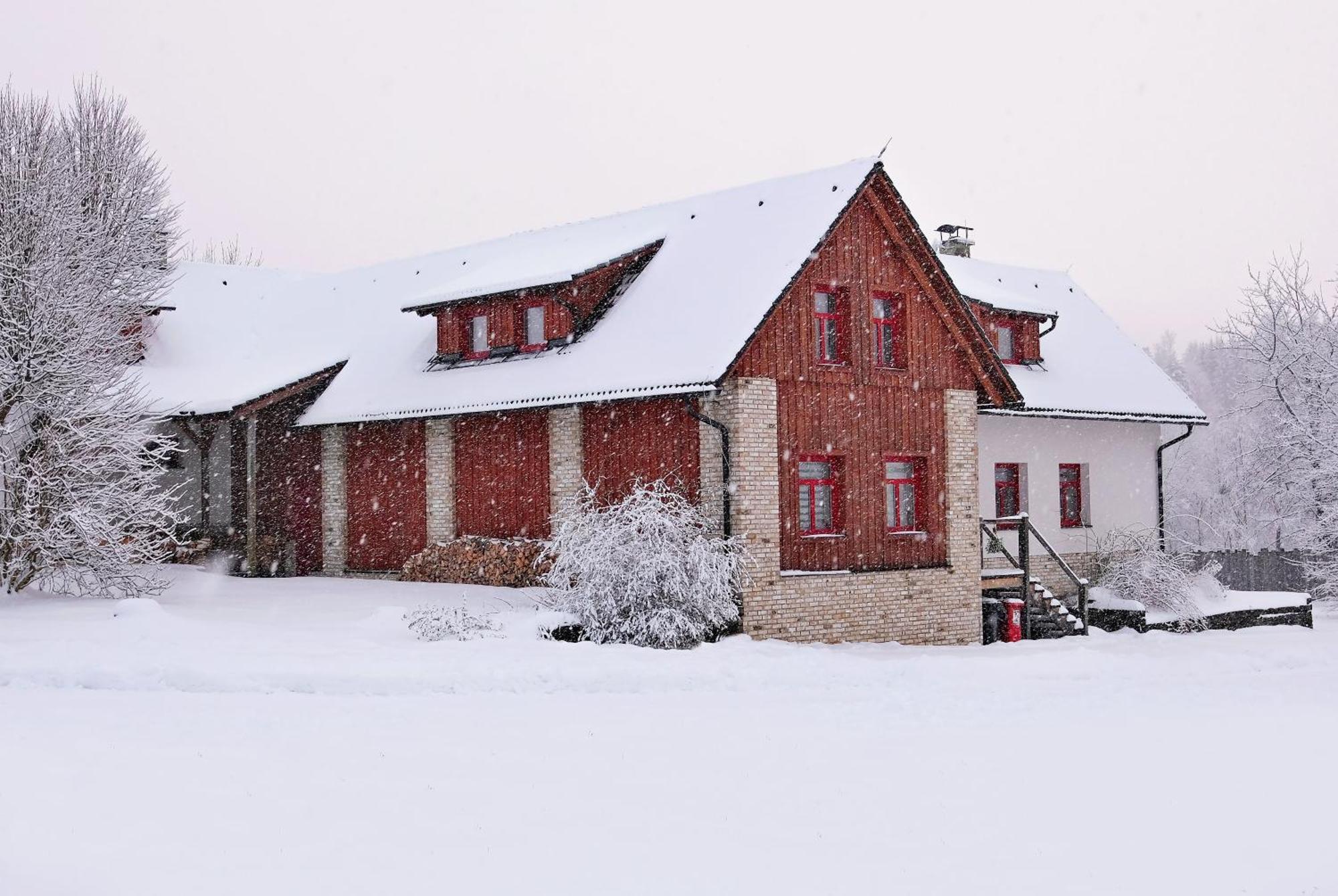 Гостьовий будинок Atelier 673 Dolni Becva Екстер'єр фото